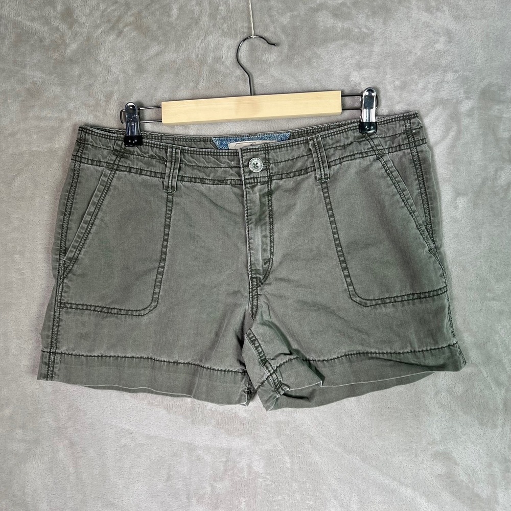 Levi's Shorts Womens 10 Relaxed Fit Hip Slung‎ Not-Too-Short Cotton